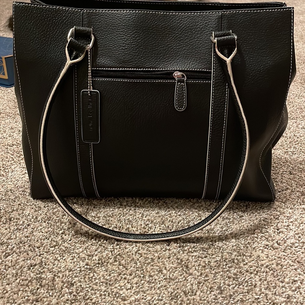 Wilsons Leather Black Leather Laptop Tote with White Contrast Stitching - Picture 4 of 4